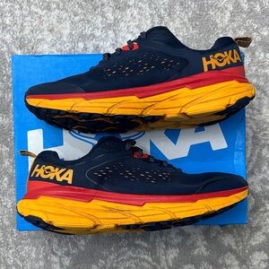 Hoka Men's Challenger ATR6